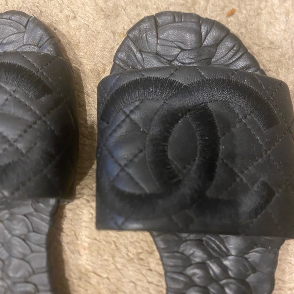 Chanel Sandals … 100% Authentic - Picture 2 of 8